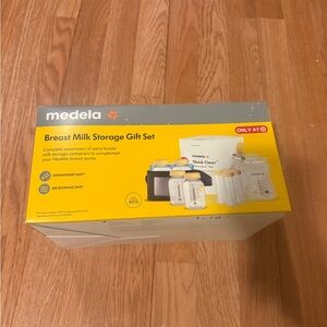 Medela Breastmilk Storage Gift Set *Brand New*